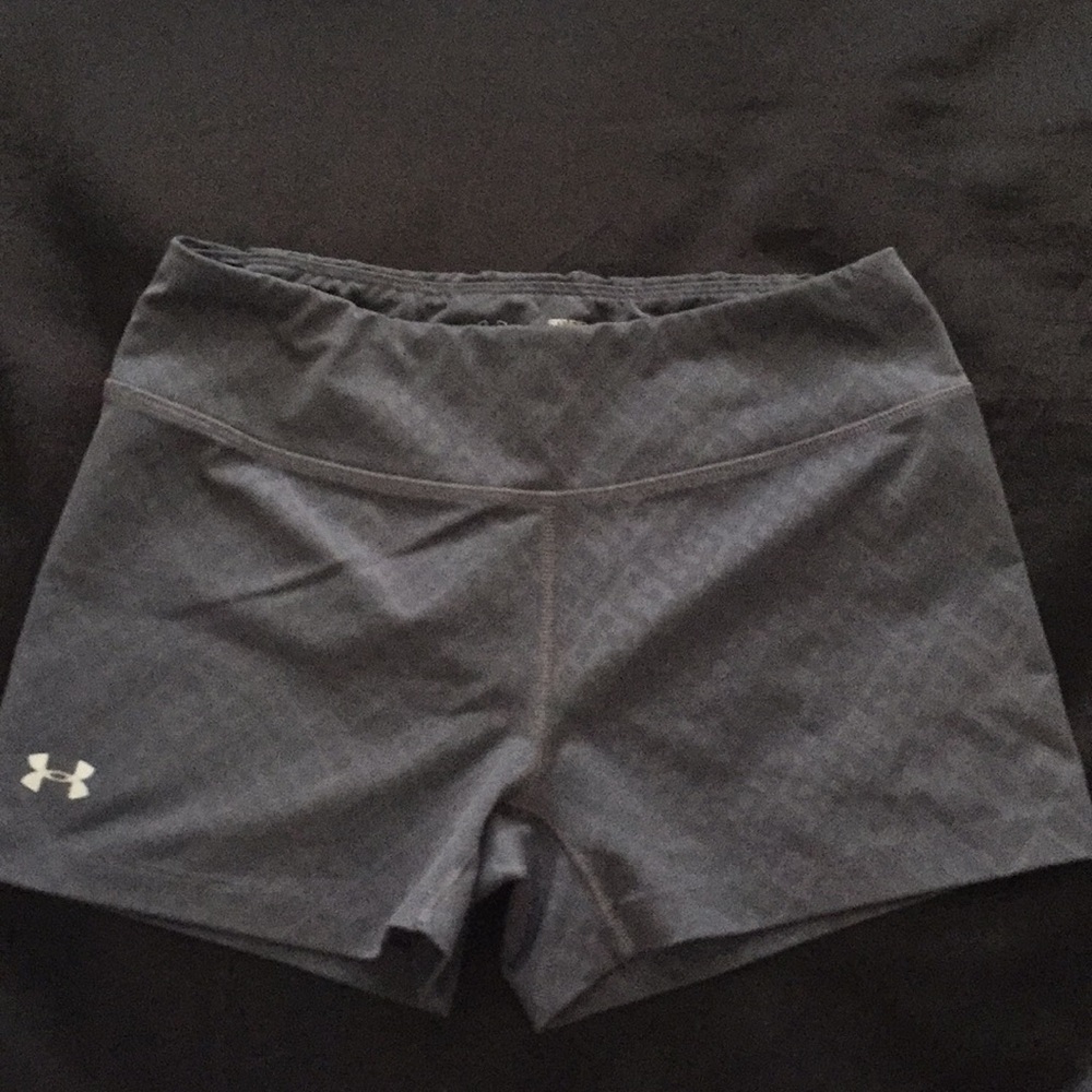 Under armor spandex shorts